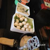 之前常吃的一家火锅店～好久都没来了～菜品还和之前差不