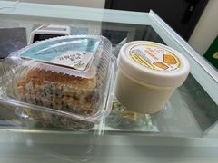-正飞鲜奶(吐鲁番路店)
