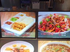 -香山湖家家宴(中山陵店)