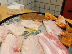 -酒谊炭火自助烤肉(商社汇巴南购物中心店)