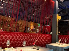 -弦月窗LUNETTE BY AMANDA(复兴路店)