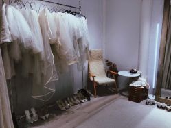 -LaMousse婚纱买手店