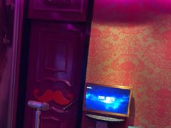-UK派对KTV(日月广场店)
