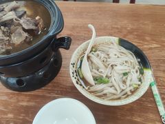 -桥雪牛杂专门店(关边路店)