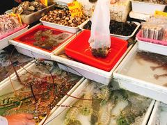 -拉威海鲜市场