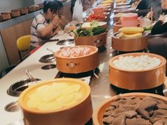 -龍歌自助小火锅(市南金茂湾店)