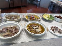 -翠山·映月湖景餐厅(映月湖公园店)