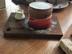 -ROAST coffee & eatery