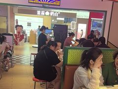 -百联川沙购物中心