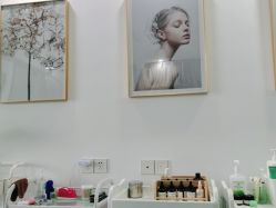 -YooMee优美智能科技美肤机构