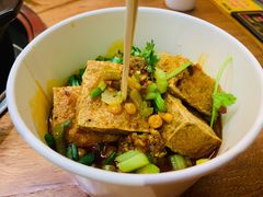 -串门邻居串串火锅(云南南路店)