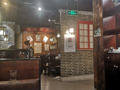 -东口码头·烧鸽子·鱼头泡饼·地方菜(金鹰悦城店)