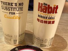 -The Habit Burger Grill 哈比特汉堡(复兴soho店)