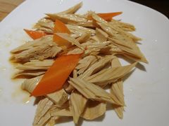 -嘻小北·兰州清汤牛肉面(太平洋森活天地店)
