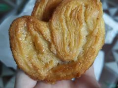 奶油蝴蝶酥-上海哈尔滨食品厂(淮海中路店)