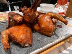 玻璃脆皮乳鸽-羽鸽集·乳鸽专门店·地道顺德菜(岭南站店)