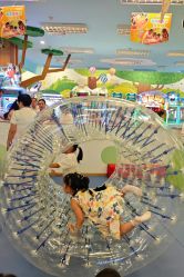 -莫莉幻想儿童乐园(武汉金银潭永旺店)