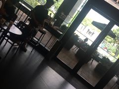 -星巴克臻选(深圳皇庭广场分店)
