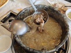 -鲁朗纳麦石锅鸡庄园