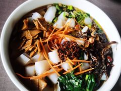 -湖泉水云间餐厅·弥勒地道菜(B座店)