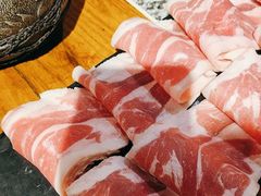 -老牌坊云南鱼豆花火锅(哈西万达店)