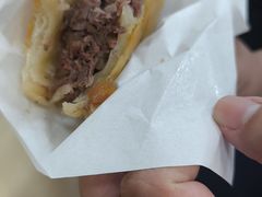 -闫家驴肉老店(华电一校店)