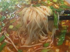 -陇上全荟兰州传统牛肉面(延吉路店)