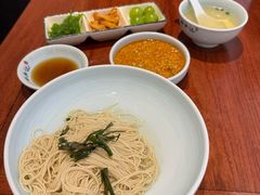 -裕兴记•蟹黄面馆(人民广场店)