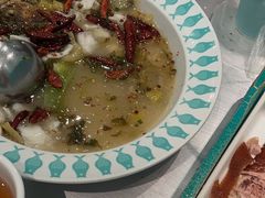 -姚姚酸菜鱼·金戈戈香港豉油鸡(喜荟城联名店)