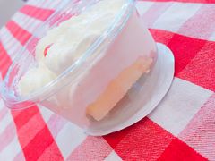 -红宝石·鲜奶小方·海派西点房(南丹店)