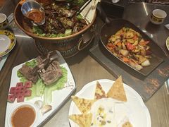 康巴汉子-吉祥圣雪藏餐