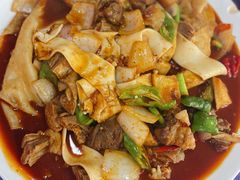 胡羊焖饼-许记驴肉黄面胡杨焖饼