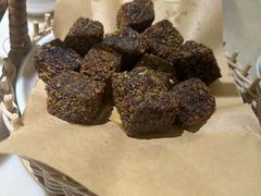 -左庭右院鲜牛肉火锅(浦江欢乐颂店)