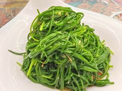 -乡村馕坑肉·烧烤·新疆菜·本地人更爱吃(阿勒泰首店)