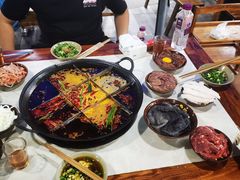 -正南齊北重庆老火锅(光华村直营店)