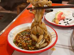 -烧哥美蛙肥肠鱼火锅·十五年社区店