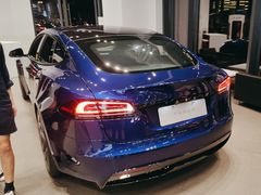 -TESLA 特斯拉(上海太古汇体验店)