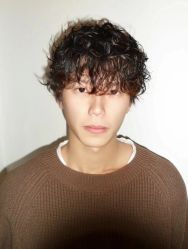-YH HAIR SALON