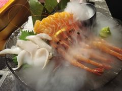 -牛YO寿喜烧·铁板烧和牛火锅自助(市府恒隆店)