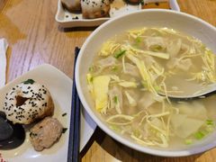 鲜肉小馄饨-东泰祥生煎馆(重庆北路店)