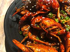 -巴厘龙虾·榜首油焖大虾(音乐学院·沿江酒馆店)