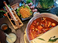 -湊湊火锅·茶憩(新中关购物中心店)