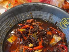 -肥肥虾庄·金牌油焖大虾(汉口城市广场店)