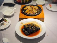 -毛家饭店·30年融合新湘菜(汉峪金谷店)