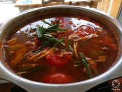 -苗家恒灵酸汤鱼-跳水牛肉连锁店(凯里总店)