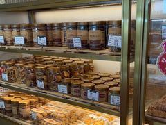 -蜂蝶来饼店(拱北总店)