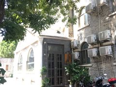 -时光漫步酒店(北京国子监簋街北新桥地铁站店)