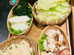 -盡膳口福跷脚牛肉火锅(国贸商城店)