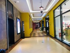 -首创奥特莱斯(西安店)