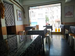 大堂-八两八金·莱芜特色炒鸡(市南漳浦路店)